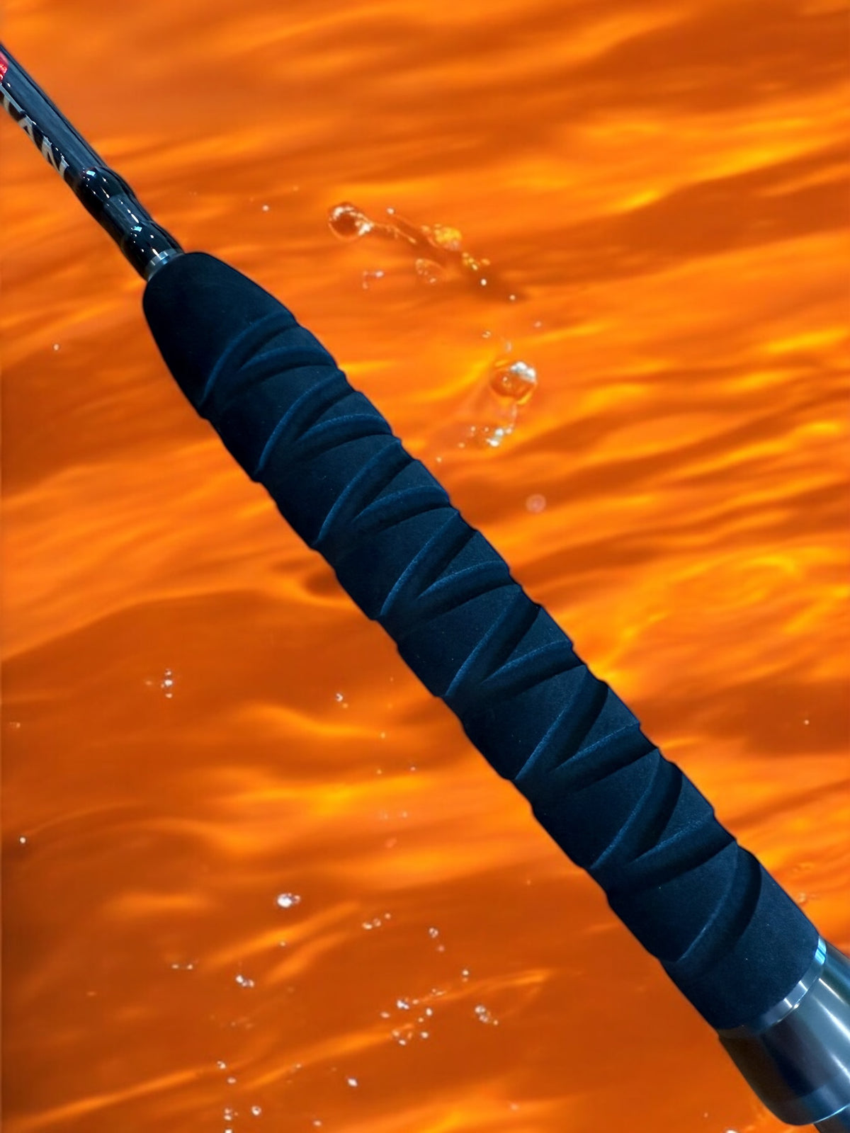 SPARTAN X-Treme Heavy Jigging Rod - Solid Core Technology